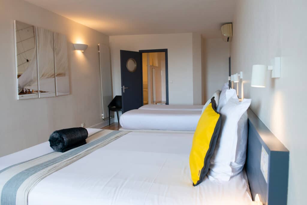 Chambre familiale vue port