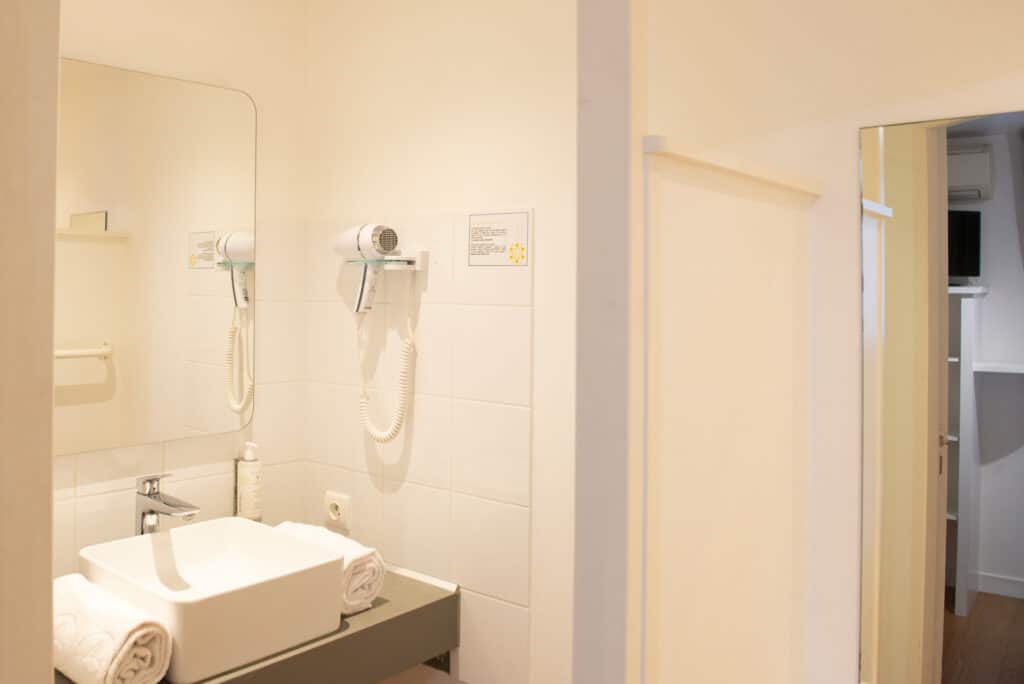 Salle de bain chambre small